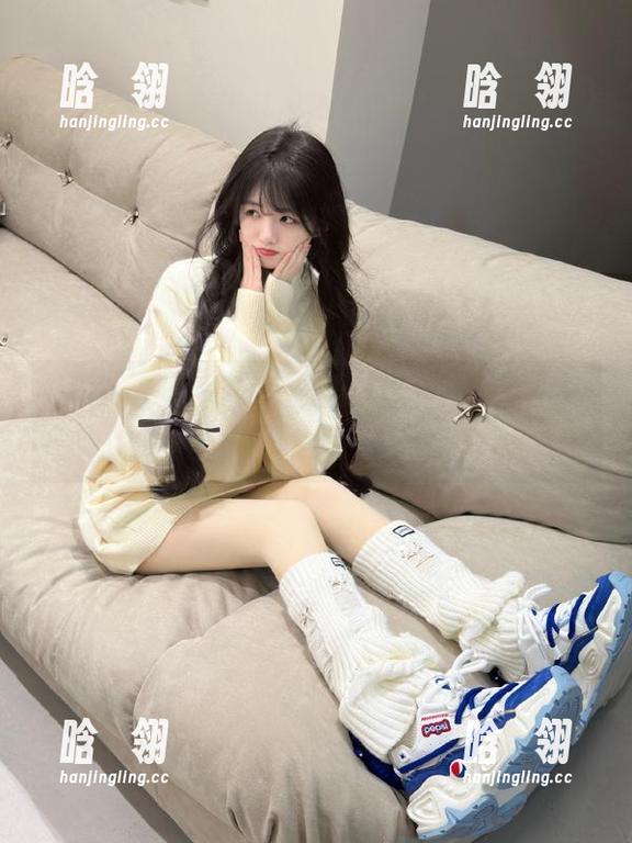pans - 微妮户外探秘：精彩写真合集与精致图册等你来翻阅