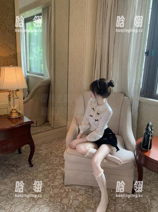 pans-樱桃 pans - 樱桃全新高清泳装写真,带你领略海风中的青春与自由