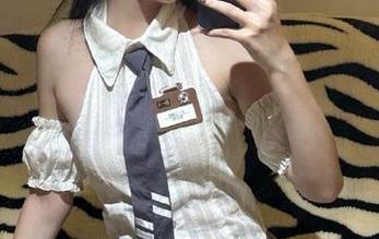 探索puypuychen的舞蹈之美，立即下载《MashuDancer》写真图片