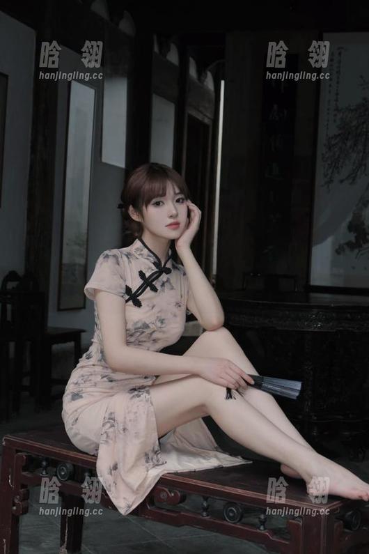 丽柜-伊园 丽柜 - 最新伊园海边图包:与清凉海风一起,感受夏日的悠闲