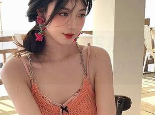 丽柜 – 观看甜甜的可爱写真作品，图片中散发着无尽的青春活力和甜蜜