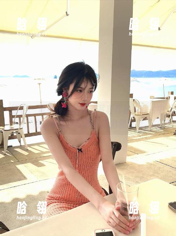 丽柜-甜甜 丽柜 - 观看甜甜的可爱写真作品,图片中散发着无尽的青春活力和甜蜜