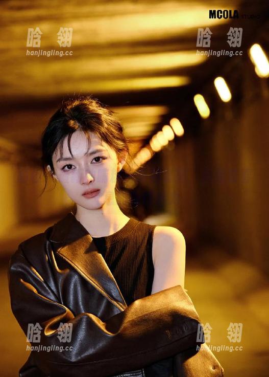 丽柜-钟晴 丽柜 - 最新钟晴粉色系列套图,尽显青春气息的独特魅力