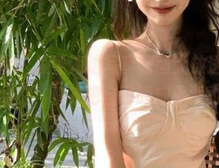 克拉女神 – 凌雪海边写真原图大放送，免费送给你，快来把自己晒成小海豹！