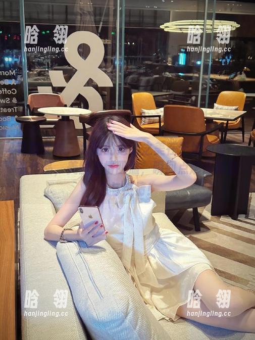 克拉女神 - 大阳的运动之美在于她的每一张作品，美图激情四溢，瞬间点燃你的活力与热情！