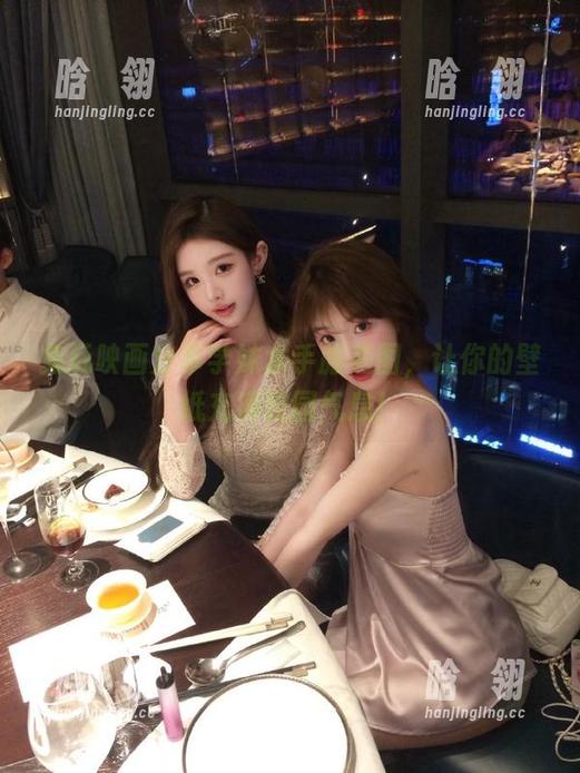 兔玩映画分享学妹水手服美图，让你的壁纸充满校园气息！