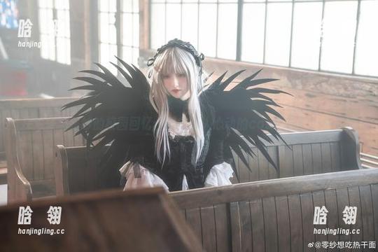 探索冬马路纱的校园回忆：那些让人心动的cos作品与青春交织