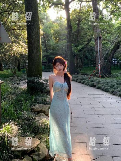 十万口草莓粥粥 微密圈 - 十万口草莓粥粥的舰长图包,作品资源让你大开眼界