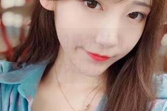 感受“啾小妍”的奶牛魅力，美图下载让你的每一天都充满活力！