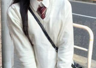 喵糖映画 – 看蠢沫沫化身雷姆兔女郎，套图写真让你忍俊不禁！