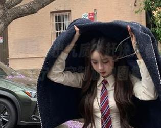 嗲囡囡 – 想要穿出气质？赶快来看看SiByl李思宁的定制旗袍图集！