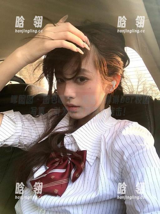 嗲囡囡-潘琳琳ber 嗲囡囡 - 图包曝光:观看潘琳琳ber校园写真,引发校园笑声大连击!