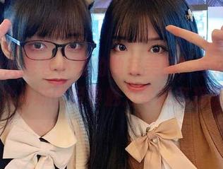 下载大大卷卷小卷的独家美图，与尼禄·克劳狄乌斯的经典魅力零距离接触！