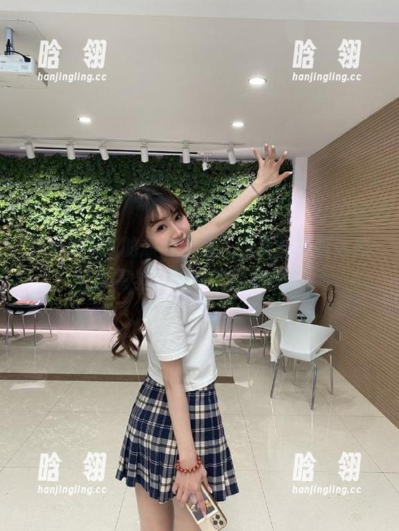 女主K 尽享女主K的原创作品,免费图集陪你感受害羞的妹妹的纯真美!