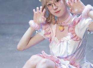 最新上线！女主K黑丝兔女郎写真作品合集，带你走进梦幻的视觉盛宴！