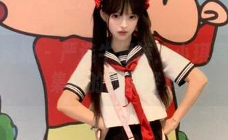 学妹加速跑 – 严选牛仔裤：小琪高清写真集中的时尚经典