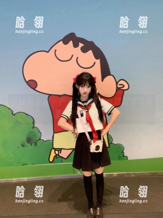学妹加速跑 - 严选牛仔裤：小琪高清写真集中的时尚经典