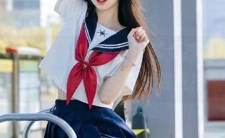 学妹加速跑 – 一秒爱上苏苏女孩，快来看看她的图包写真大放送！
