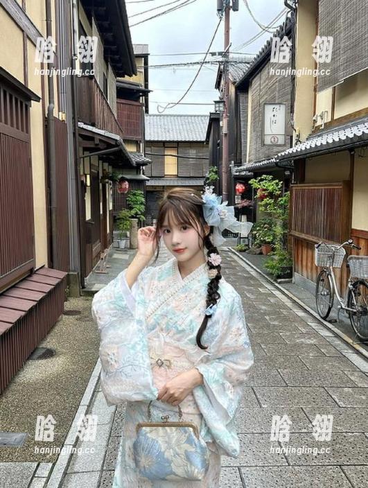 微密圈 - 小优优子创作居家图包，带你感受温暖与宁静的下载体验