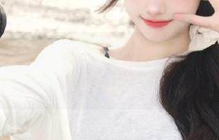 尤果网 – 重磅更新！小喜红裙写真集，捕捉每一个动人瞬间