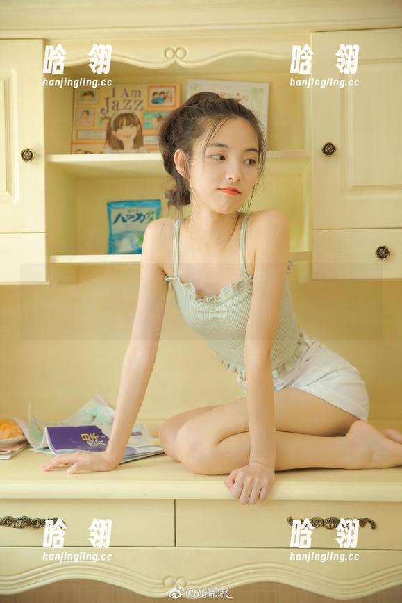 尤果网-布莱尔昆娜 尤果网 - 布莱尔昆娜黑丝私拍套图,释放你我心中的视觉盛宴