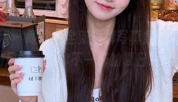 尤果网 – 顾欣怡全新短裤写真集，最新时尚风潮，给你不一样的夏日灵感！