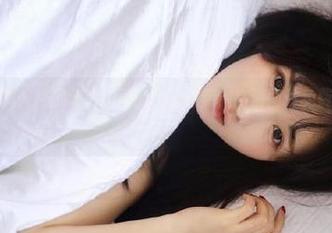 屿鱼女友写真：捕捉动人瞬间的视觉诗篇，高清图片免费下载全收录！