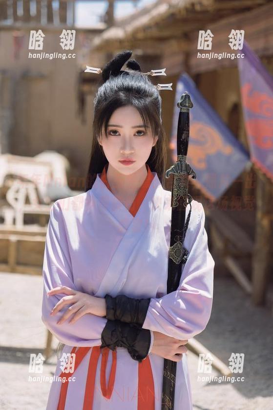 年年Nnian 年年Nnian的白玉兰摄影合集,照片一出,女生们都争着模仿,快来围观这场视觉盛宴!
