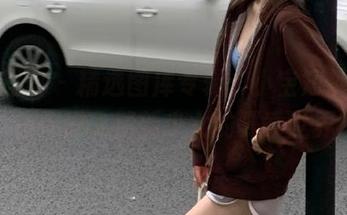 异思趣向 – 精选图库专辑：小宝短裤，引领你进入清新少女的夏季世界