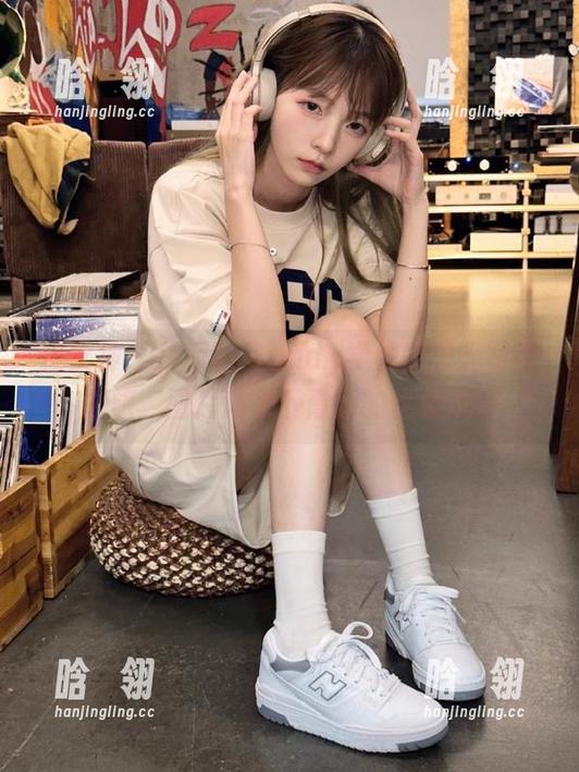推女神-徐妍馨Mandy 推女神 - 徐妍馨Mandy学妹无圣光写真之旅,图片记录下青春的优雅风采