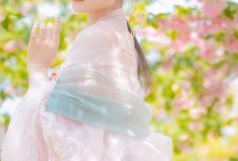 感受星澜是澜澜叫澜妹呀的灵动：纲手系列写真照片带来的震撼