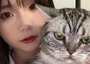 是青水短裙高清写真，唯美资源等你来下载！
