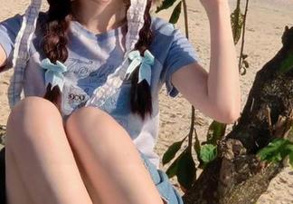 梦丝女神 – 乔儿的校服回忆：私房写真也能充满青春的气息，绝对让你意想不到的图片集合！
