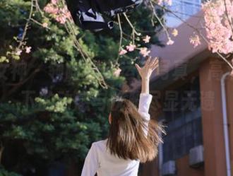 梦丝女神 – 领略刘诺运动写真，高清画质下的动感与优雅尽显无遗