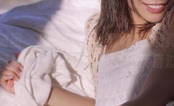 森萝财团 – Sia一不小心就把“油亮”进行到底，这组图片你绝对不能错过！