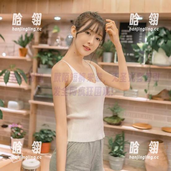森萝财团-默陌 森萝财团 - 默陌短裤来袭,无圣光套图引发全网疯狂围观!
