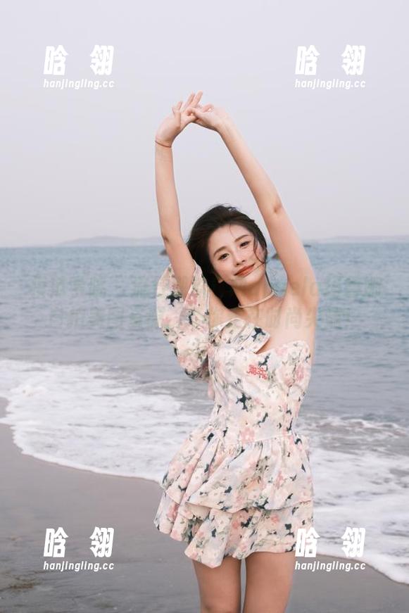 模范学院 - 流行潮流！Manuela玛鲁娜自拍美图资源，带你走在时尚尖端！