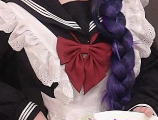 观看樱梨梨的校服写真，一同感受校园时代的美好回忆与青春魅力