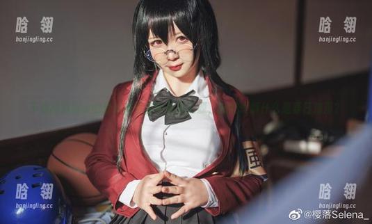 不看樱落酱w的爱宕新春旗袍写真资源，怎能理解什么是春日浪漫？