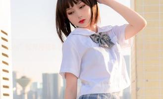 看“炸蛋Boom”如何用奶牛写真捕捉动人瞬间，给你带来快乐的心灵图片！