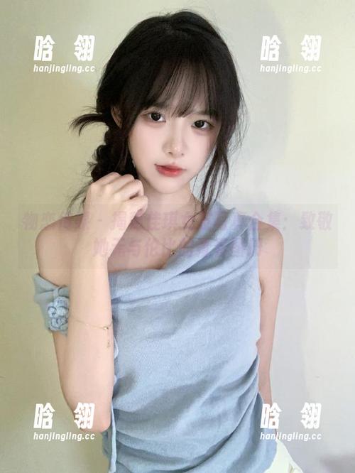 物恋传媒-佳琪 物恋传媒 - 揭秘佳琪女友写真合集:致敬她无与伦比的青春图册