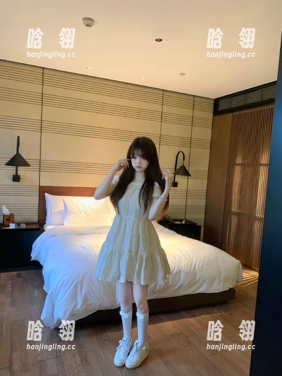 物恋传媒-纱纱 物恋传媒 - 视觉盛宴:纱纱与死库水的完美融合精选套图