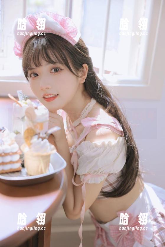 瑞丝馆-浪漫果味 瑞丝馆 - 浪漫果味女王写真合集:精选每一幅画面,见证她的优雅与魅力