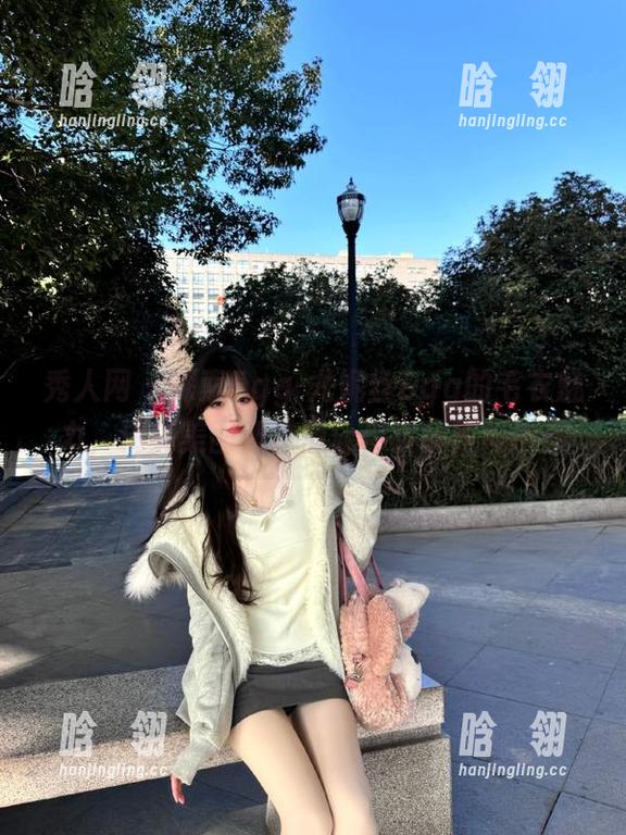 秀人网-Egg-尤妮丝Egg 秀人网 - 探索Egg-尤妮丝Egg的毛衣魅力,精美美图和套图让你沉醉时尚世界