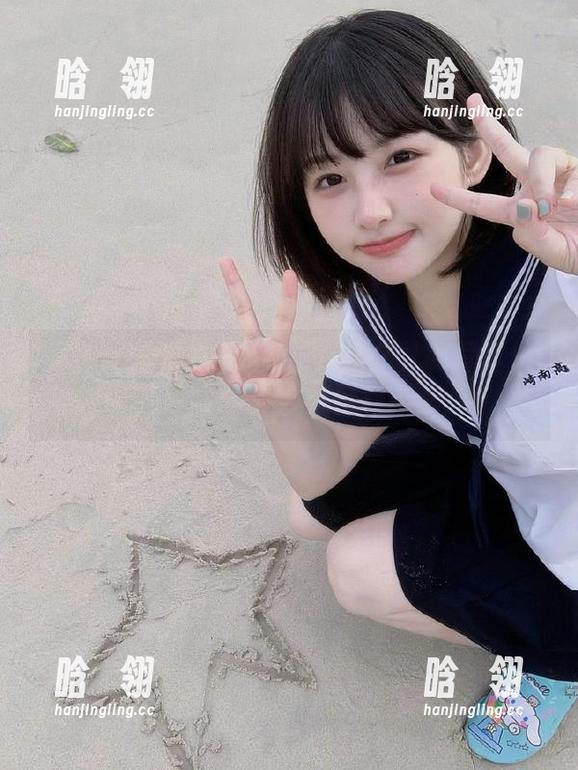 秀人网-UU阿文 秀人网 - 慵懒午后:UU阿文礼服写真集原图分享,重温优雅瞬间