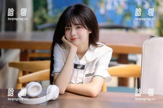 秀人网 - 不花一分钱，免费拿下“养乐多DoDo女孩”的精美写真套图！