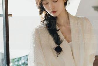 秀人网 – 最新可可芝双人写实作品，感受每张图片传递的情感与灵魂