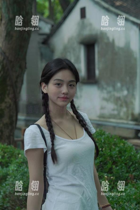秀人网 - 深度福利分享，夏诗诗Sally御姐写真图片秘籍，快来围观吧