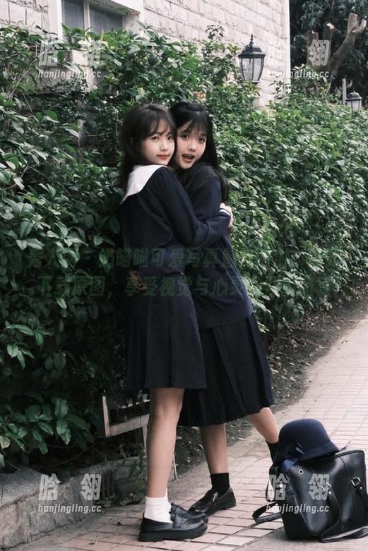 秀人网-奶喵喵 秀人网 - 奶喵喵可爱写真魅力四射:立即下载原图,享受视觉与心灵的双重盛宴