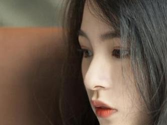 秀人网 – 无可挑剔的JK风格：娜比的原创图集及原图分享